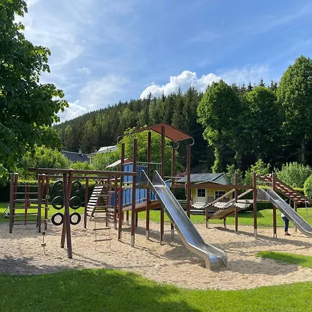沃尔德弗雷德弗莱尔酒店 酒店 Oberweißbach