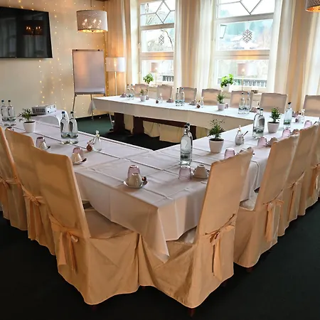 沃尔德弗雷德弗莱尔酒店 酒店 Oberweißbach