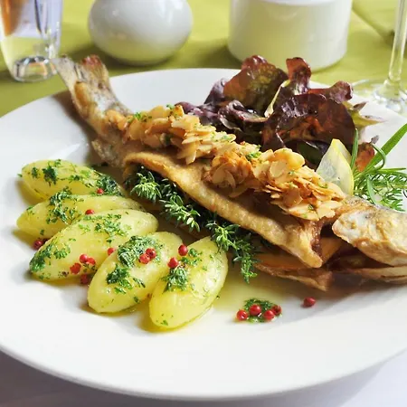 Hotel Flair-hotel Waldfrieden Oberweißbach