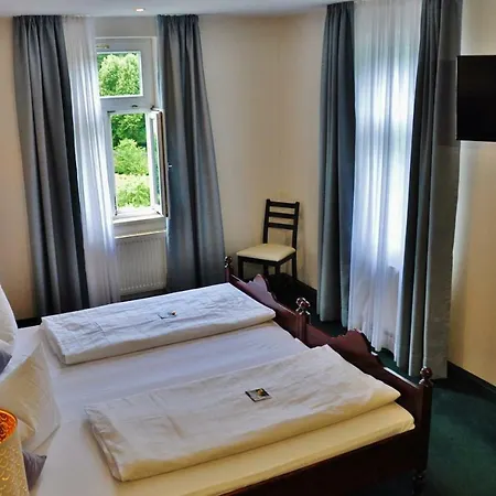 Flair-hotel Waldfrieden מלון 3*