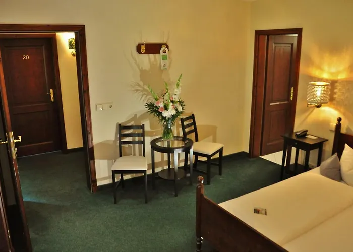 Flair-hotel Waldfrieden Otel